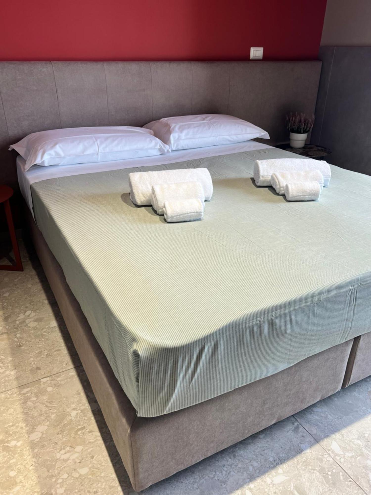 Mia Suites Porto Napoli Ngoại thất bức ảnh